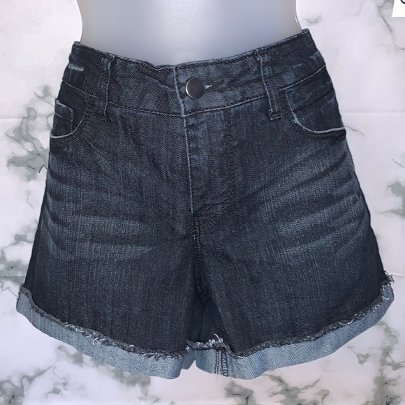 Folded Cuff Raw Edge 5 Pocket Dark Wash Denim Shorts - Picture 3 of 16